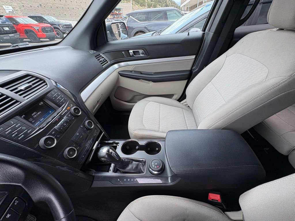 Used 2018 Ford Explorer 4WD image 25