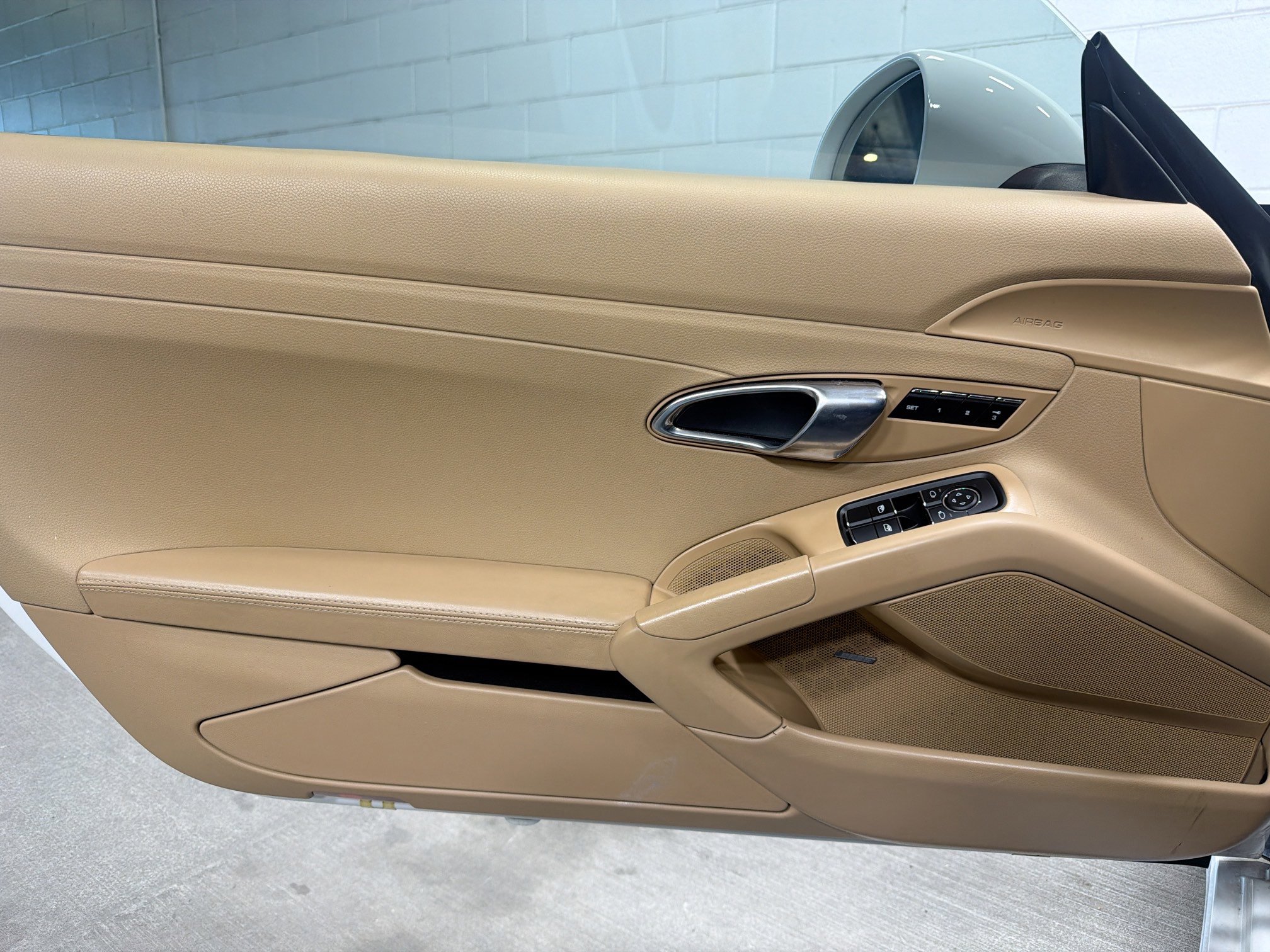 Used 2013 Porsche Boxster S image 19