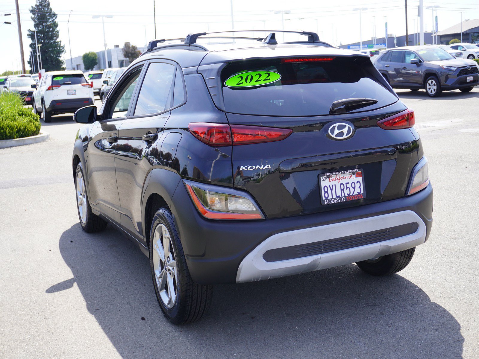 Used 2022 Hyundai Kona SEL FWD image 8