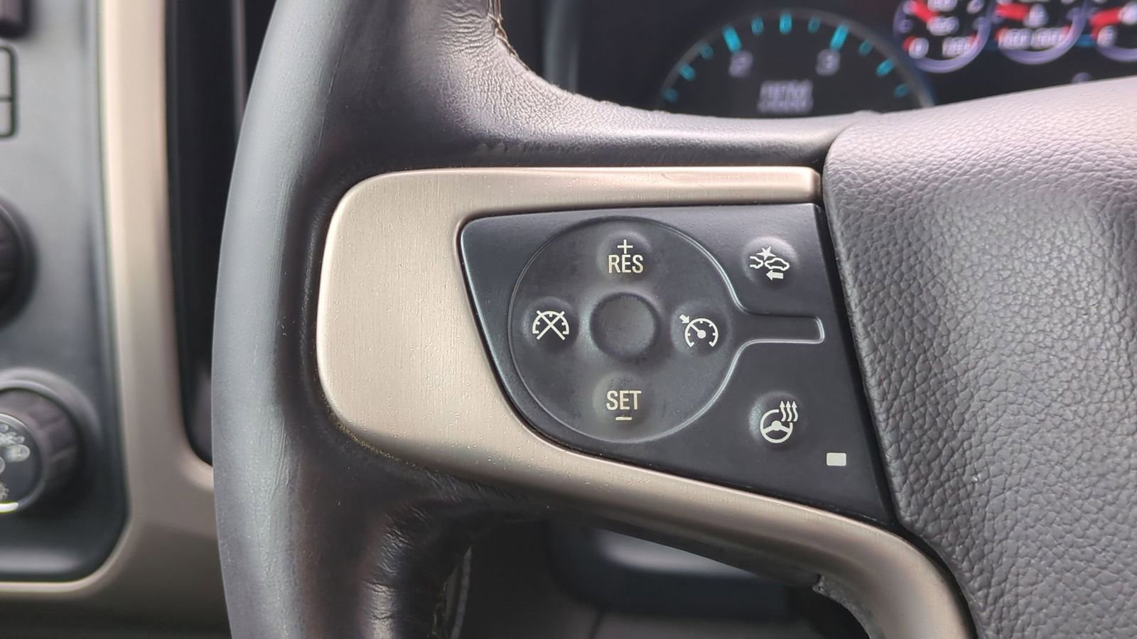 Used 2017 GMC Sierra 3500 Denali w/ Duramax Plus Package image 27