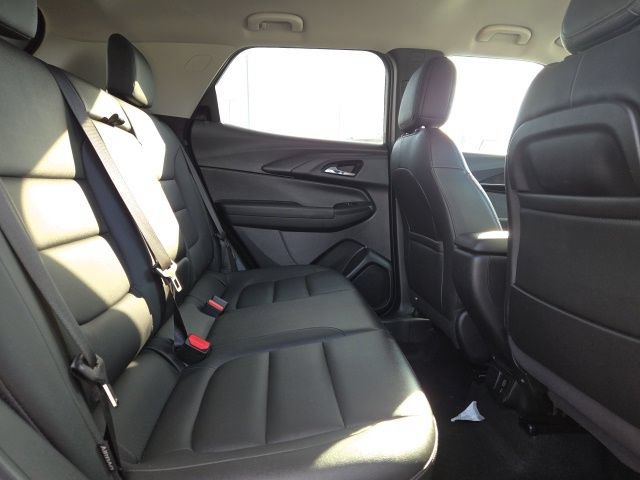 Used 2021 Chevrolet TrailBlazer LT w/ Premium Seating Package FWD image 18