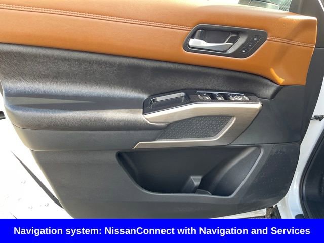 Used 2025 Nissan Pathfinder Platinum w/ Cargo Package image 10