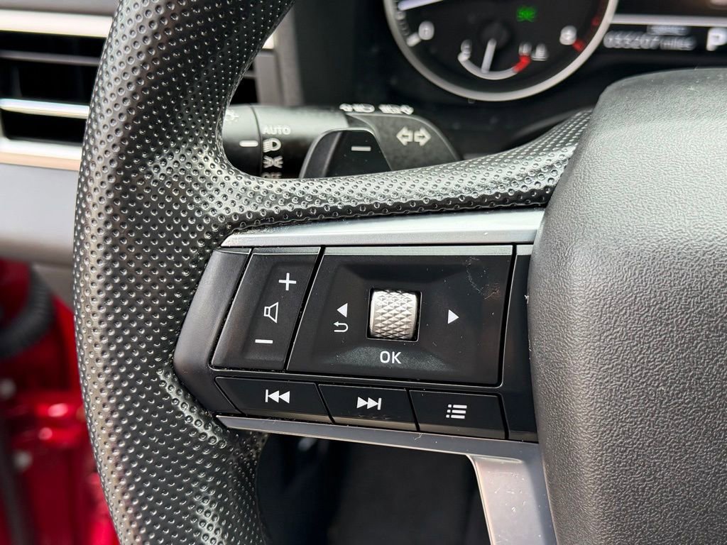 Used 2022 Mitsubishi Outlander ES image 23