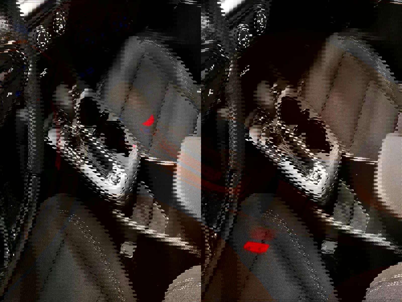 Used 2024 Chevrolet Trax RS image 21