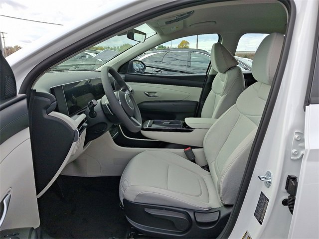 New 2026 Hyundai Tucson Blue SE image 7