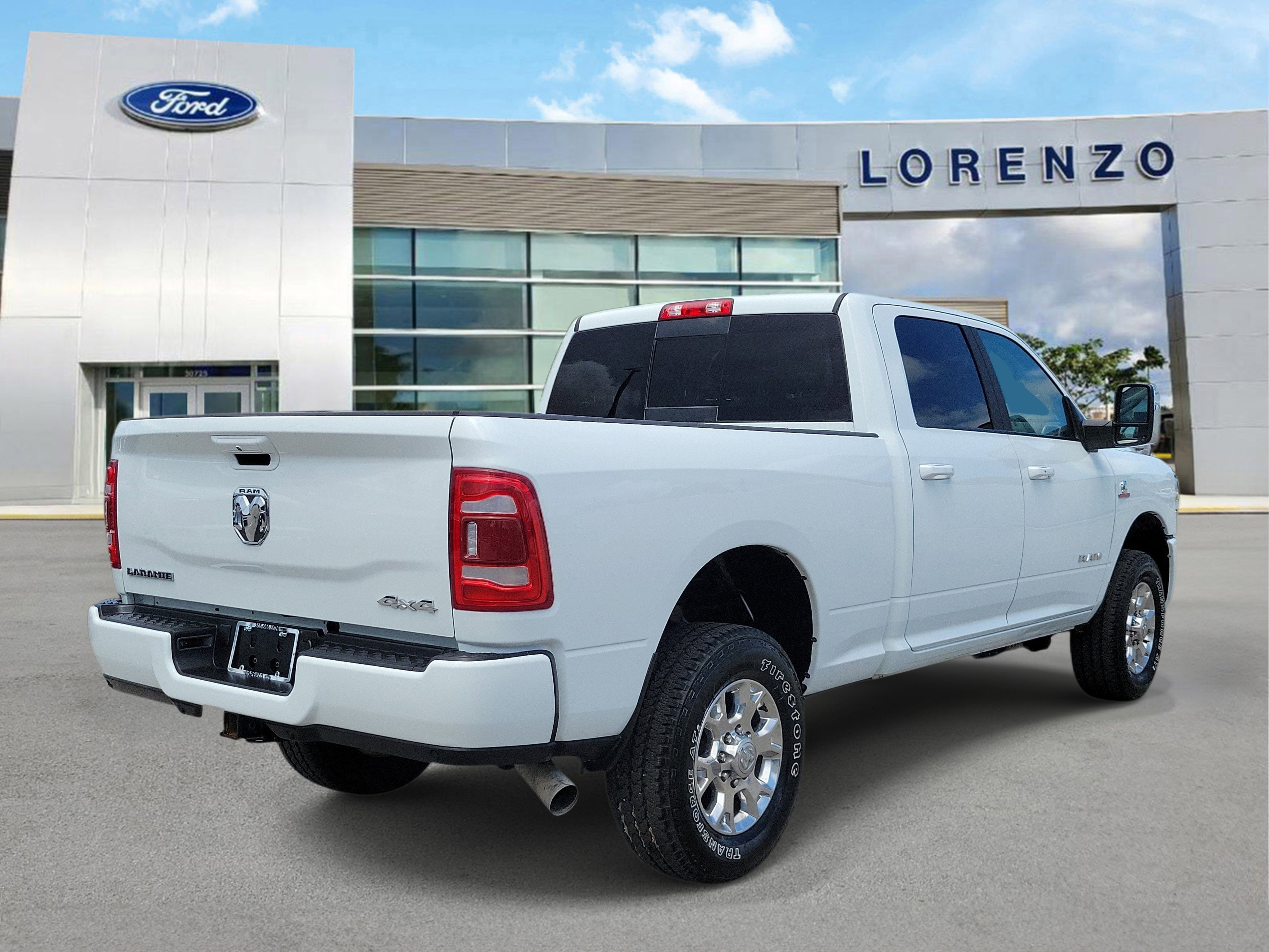 Used 2024 RAM 2500 Laramie w/ Safety Group AWD/4WD image 5