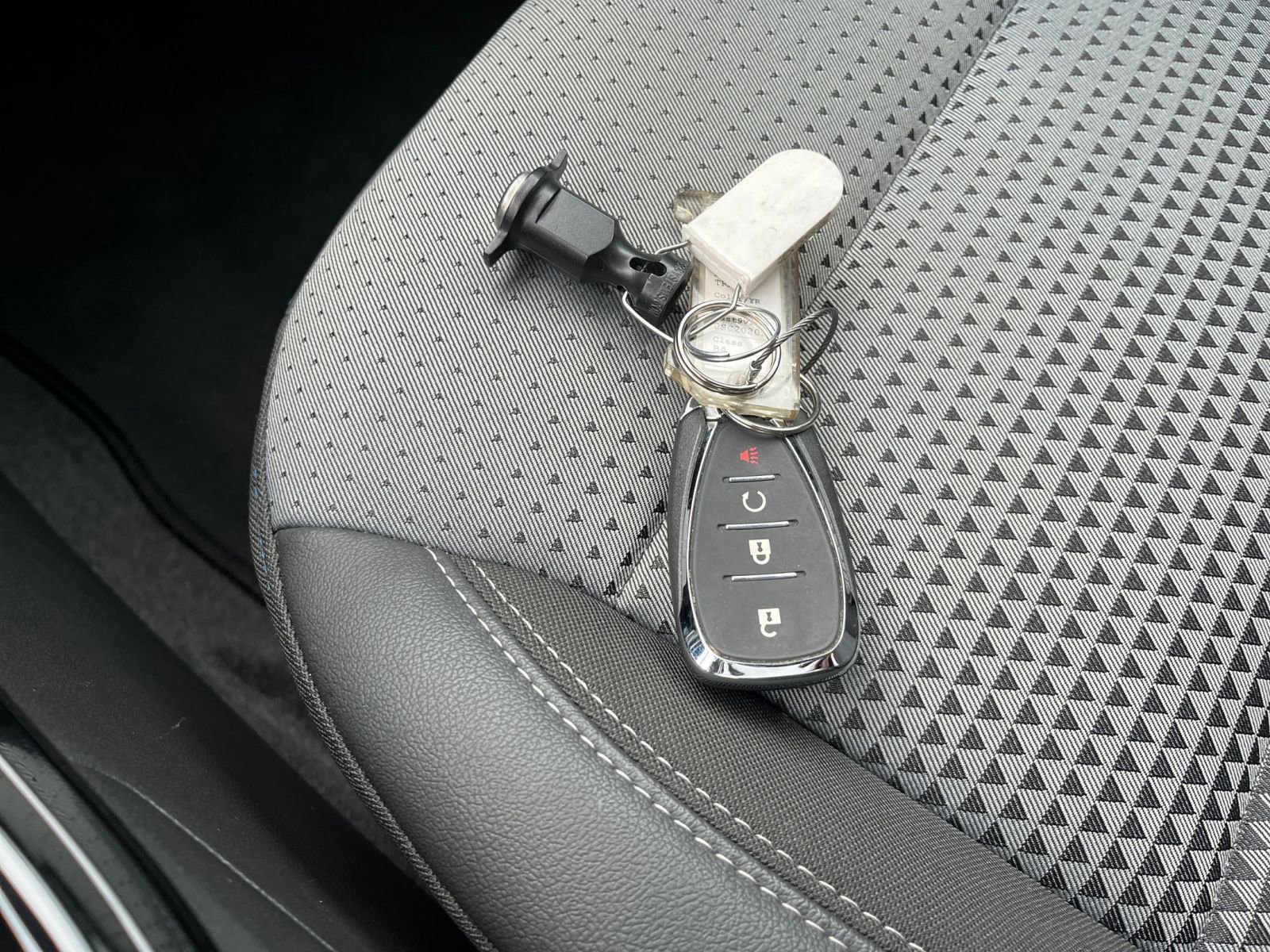 Used 2025 Chevrolet Trax LT image 22