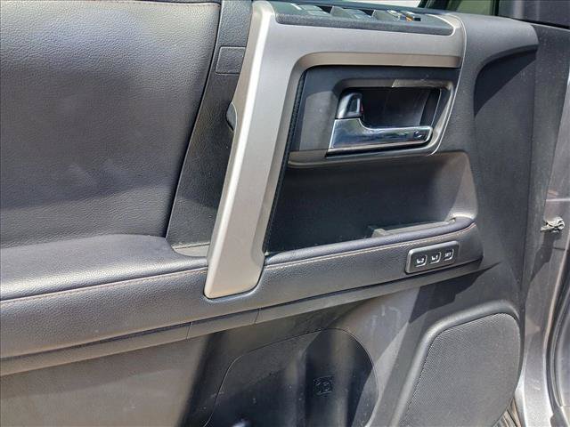 Used 2020 Toyota 4Runner Limited AWD/4WD image 11
