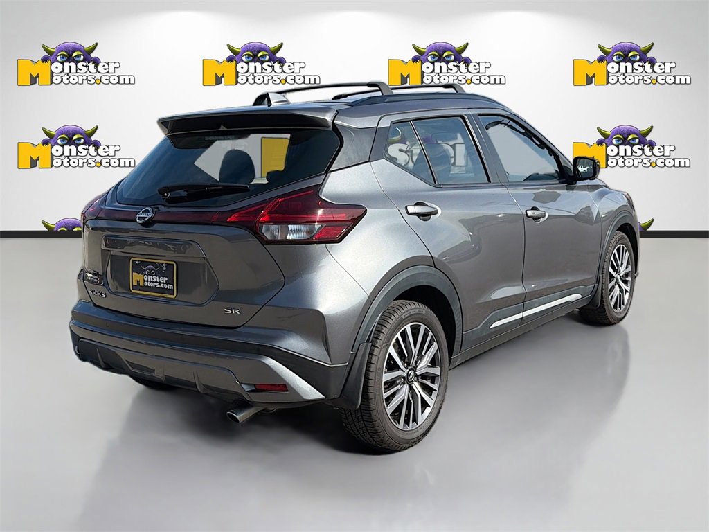 Used 2021 Nissan Kicks SR w/ Exterior Package image 5