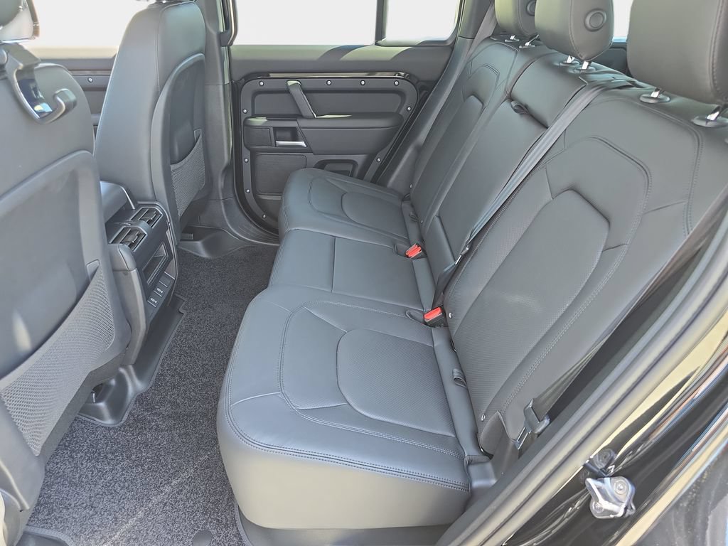 New 2026 Land Rover Defender 110 S AWD/4WD image 14