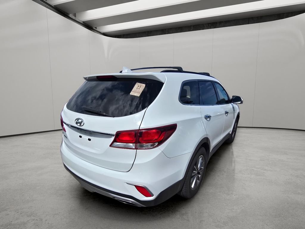 Used 2017 Hyundai Santa Fe SE w/ SE Premium Package 02 FWD image 10
