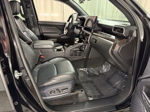 Used 2026 Toyota Tacoma Limited AWD/4WD image 10