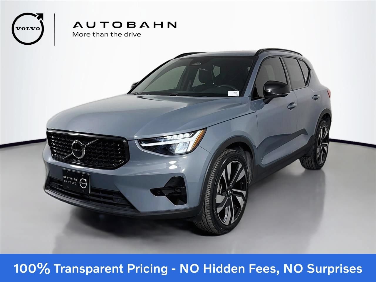 Certified 2023 Volvo XC40 B5 Plus w/ Climate Package AWD/4WD video 1