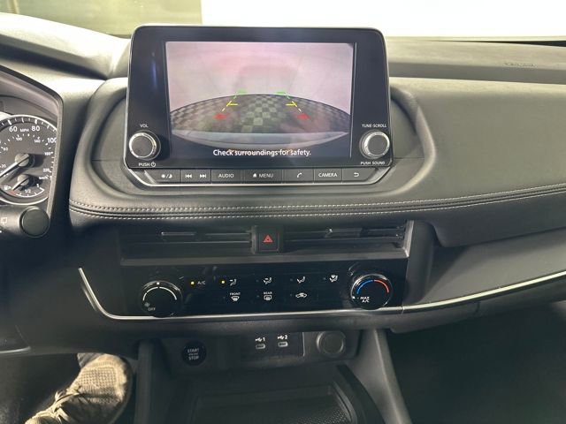 Used 2024 Nissan Rogue S image 22