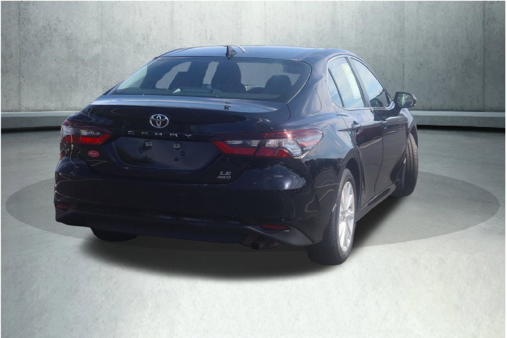 Used 2023 Toyota Camry LE AWD/4WD image 17