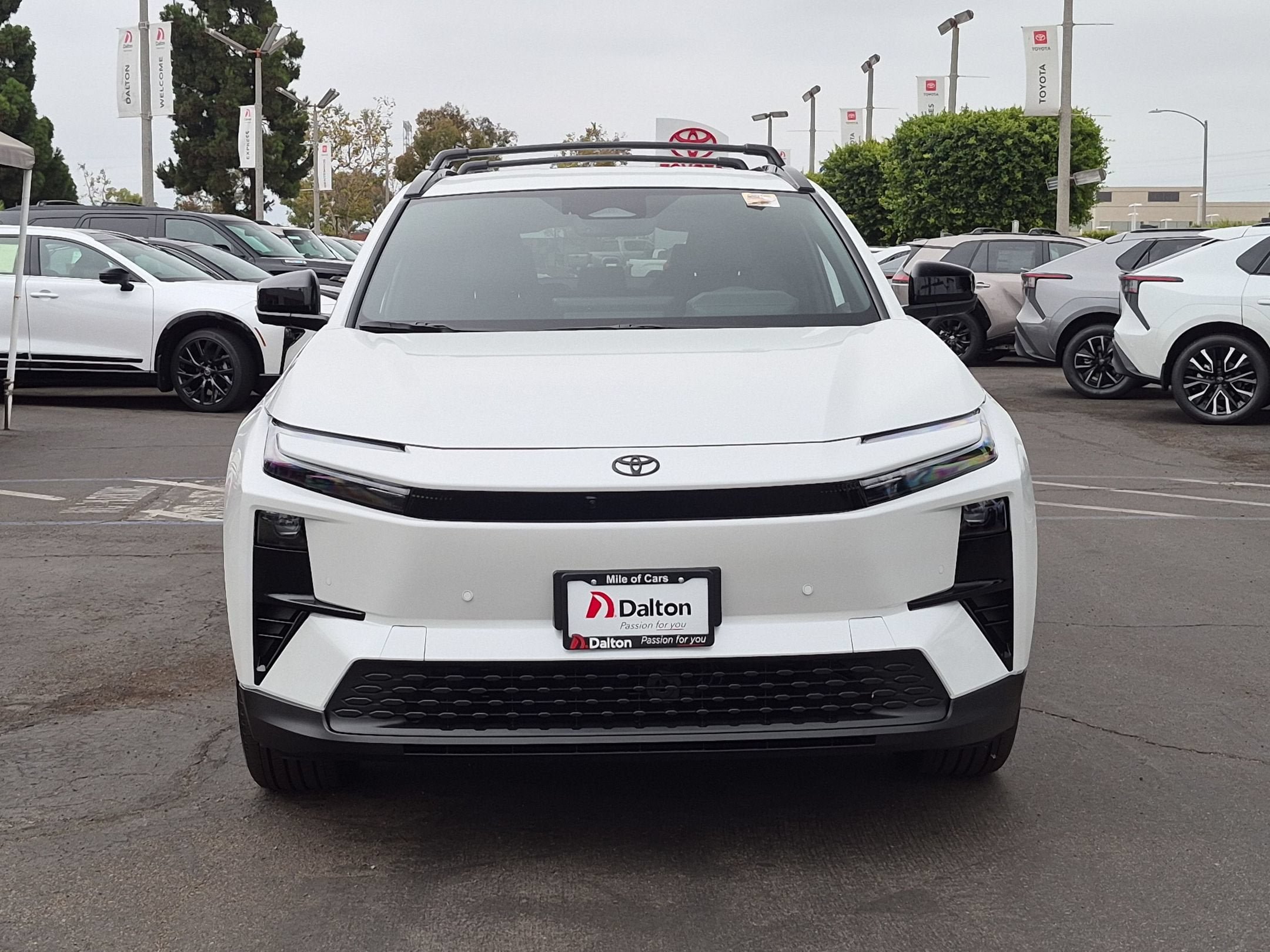 New 2026 Toyota C-HR AWD/4WD image 3