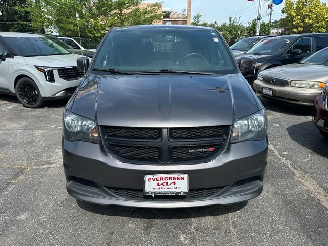 Used 2017 Dodge Grand Caravan SE FWD image 2