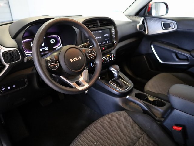 Used 2024 Kia Soul LX w/ Option Group 015 image 4