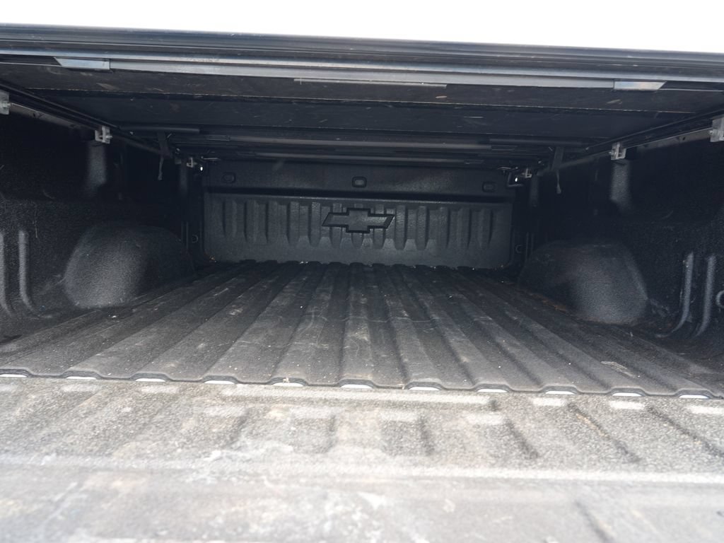 Used 2018 Chevrolet Silverado 3500 4x4 Crew Cab image 25