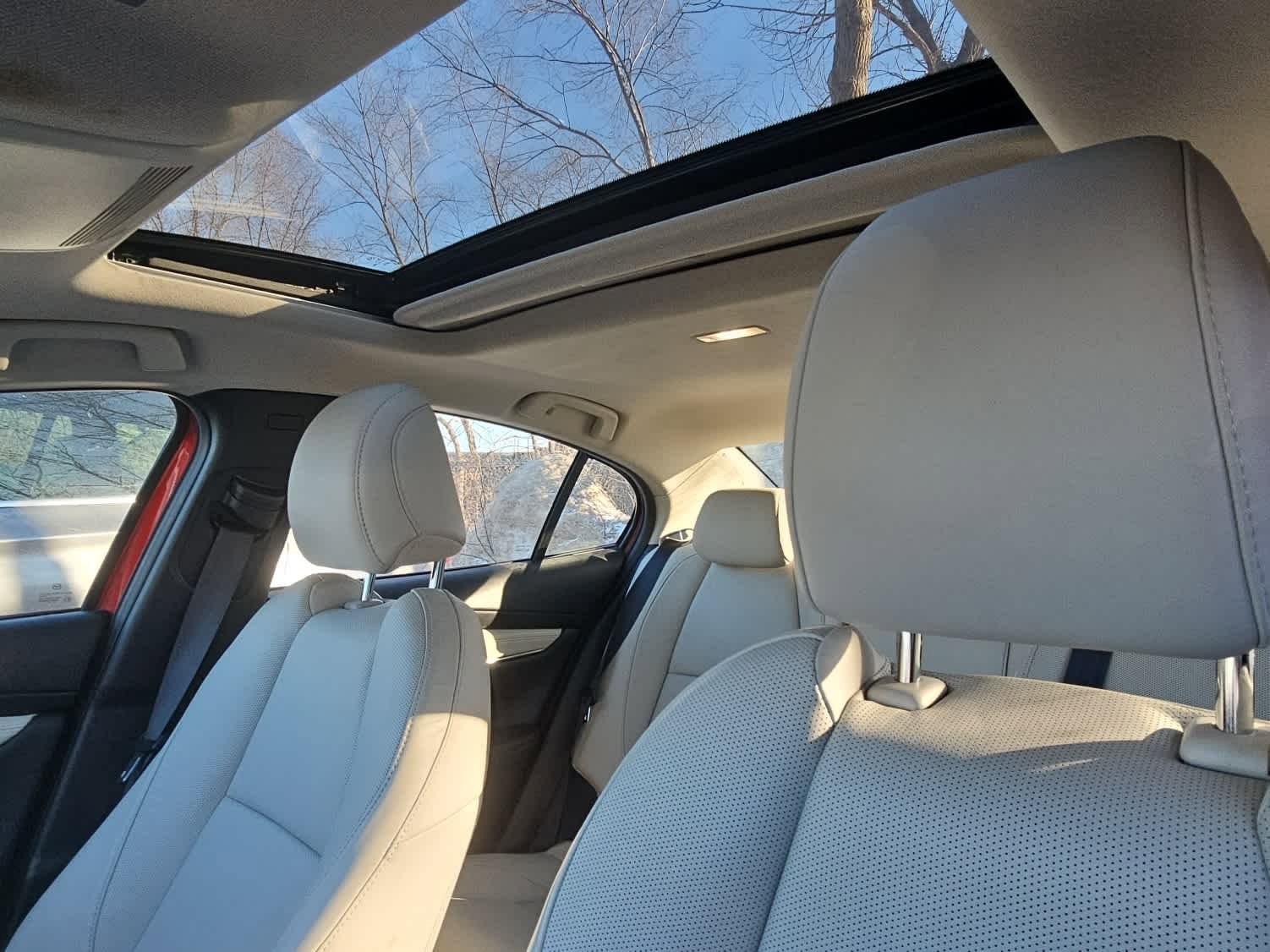 Used 2021 MAZDA MAZDA3 s image 6