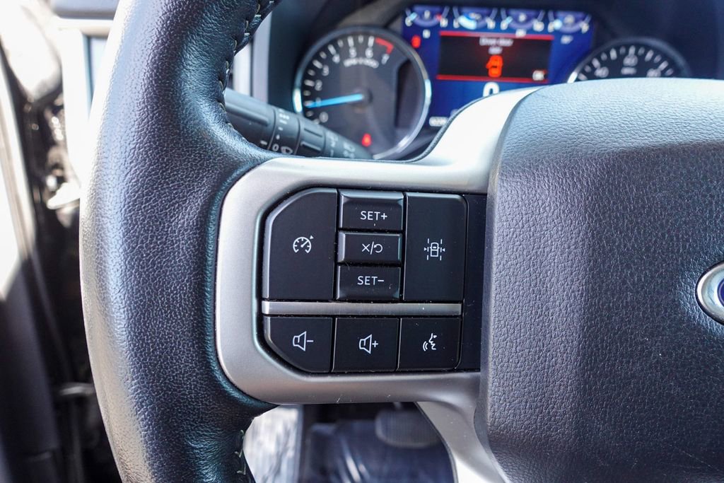 Used 2024 Ford Expedition XLT image 18