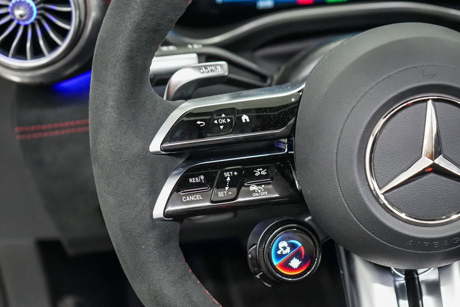New 2025 Mercedes-Benz SL 63 AMG S e Performance 4MATIC image 35