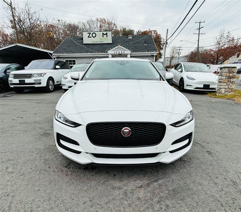 Used 2020 Jaguar XE S RWD image 9