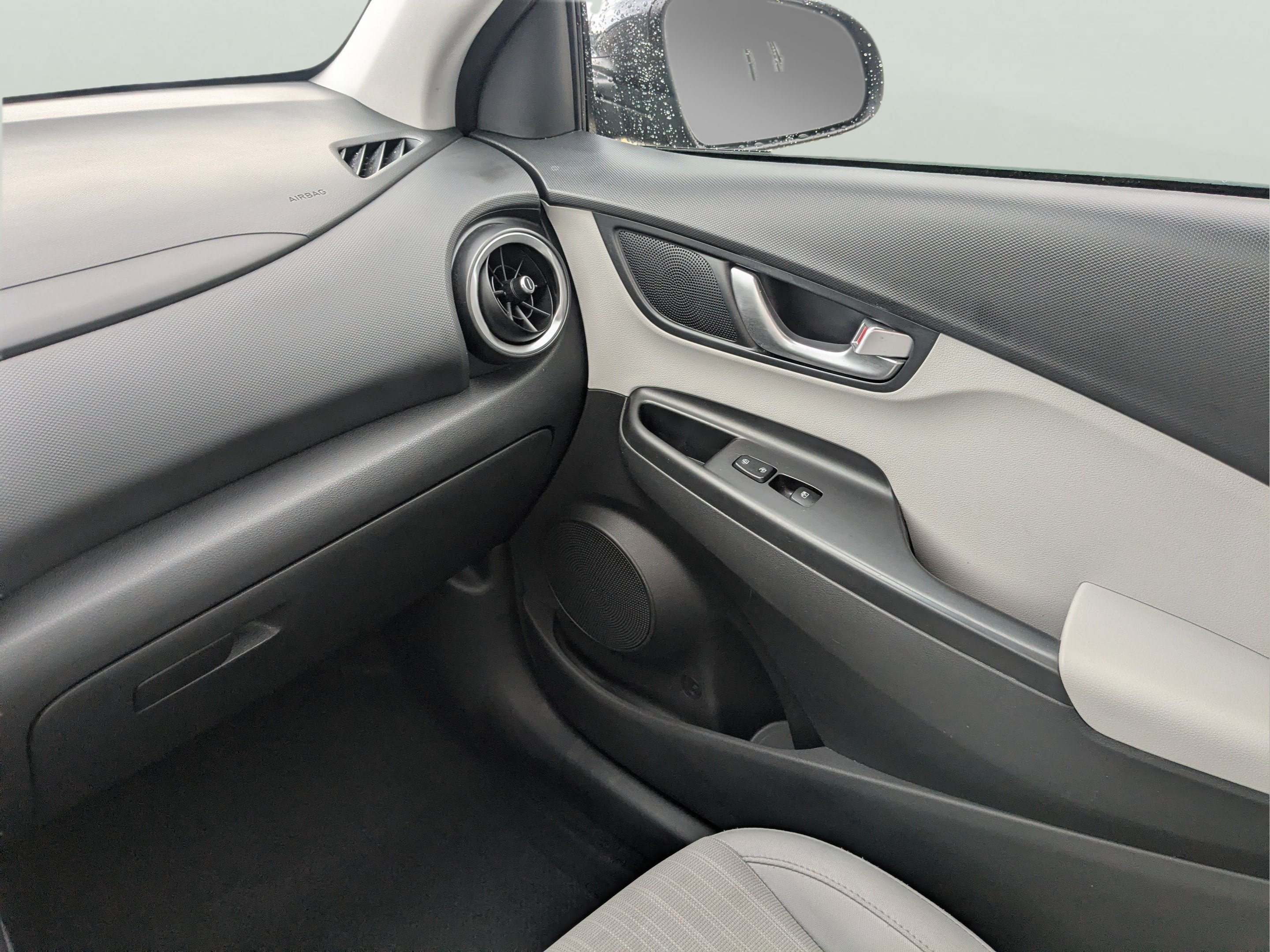Certified 2022 Hyundai Kona SEL w/ Convenience Package FWD image 14