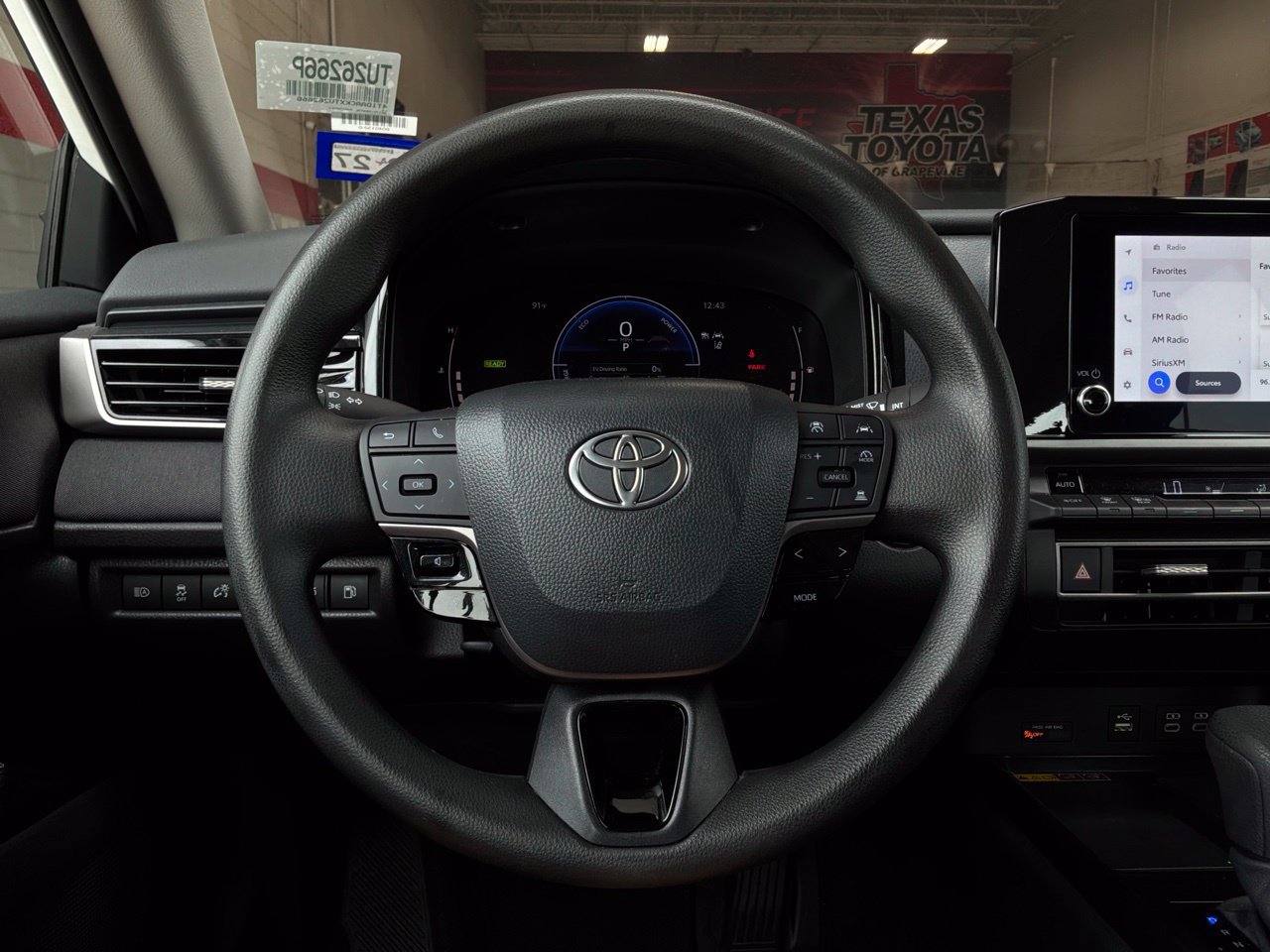 Used 2026 Toyota Camry LE FWD image 34