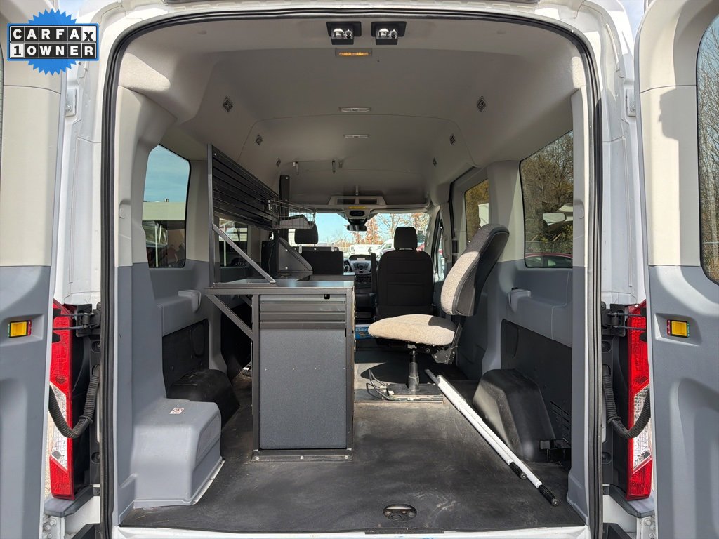 Used 2018 Ford Transit 150 XLT image 17