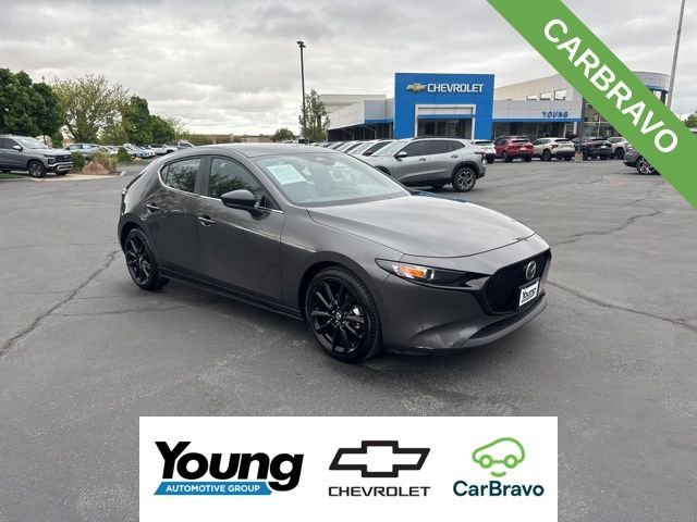 Used 2024 MAZDA MAZDA3 s FWD image 1