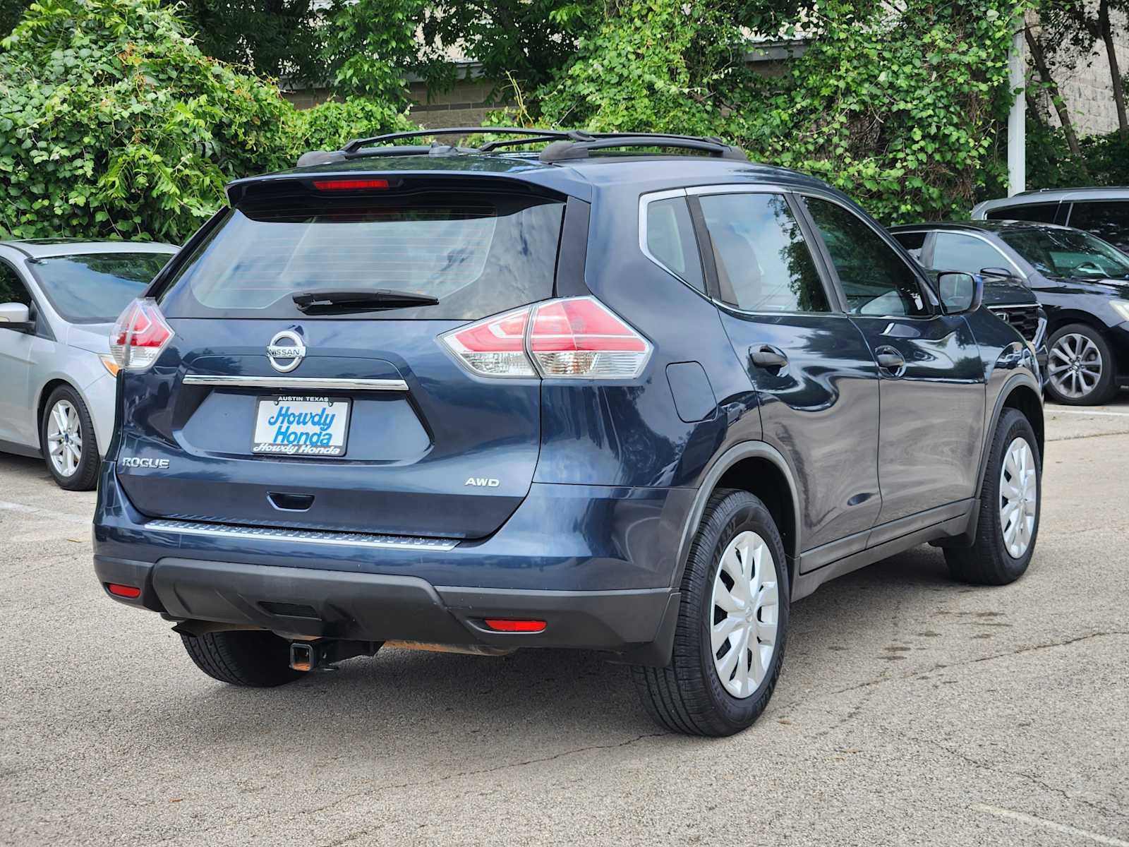Used 2016 Nissan Rogue S AWD/4WD image 6