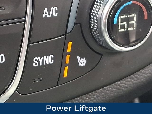 Used 2023 Chevrolet Traverse RS AWD/4WD image 16
