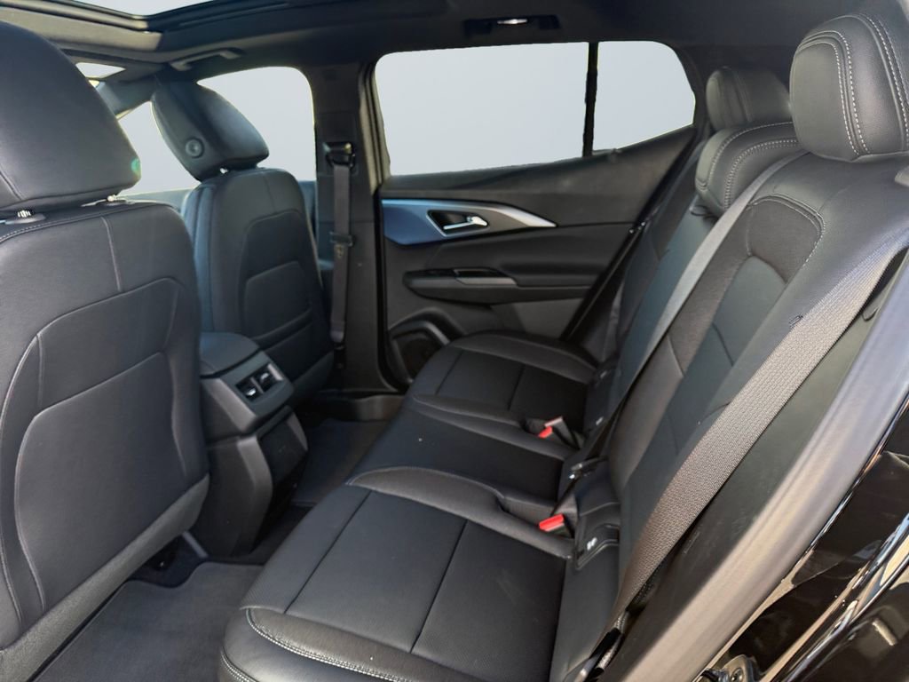 New 2026 Chevrolet Equinox EV LT image 13