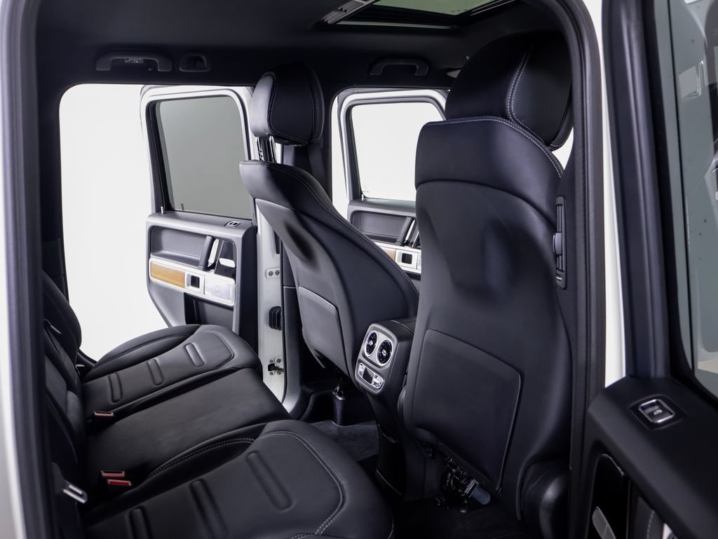 Used 2023 Mercedes-Benz G 550 image 9