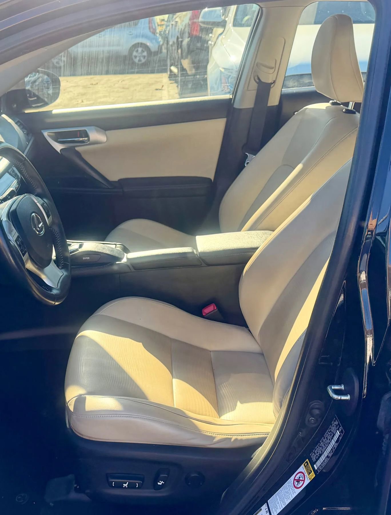 Used 2013 Lexus CT 200h image 11