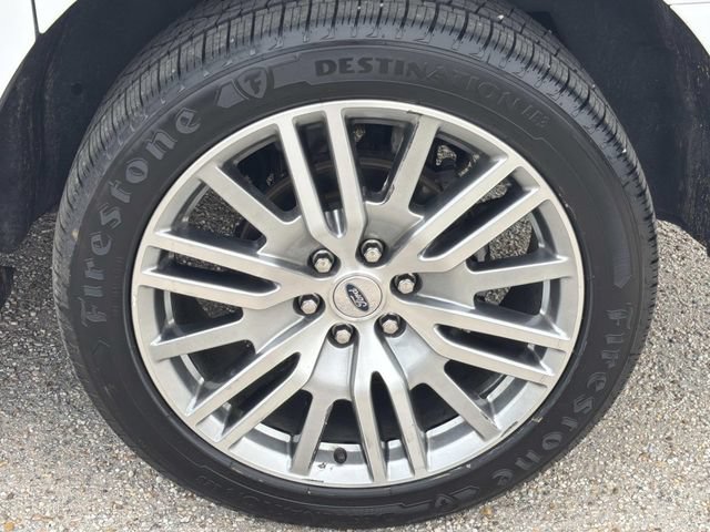 Used 2024 Ford Expedition Max Limited AWD/4WD image 16