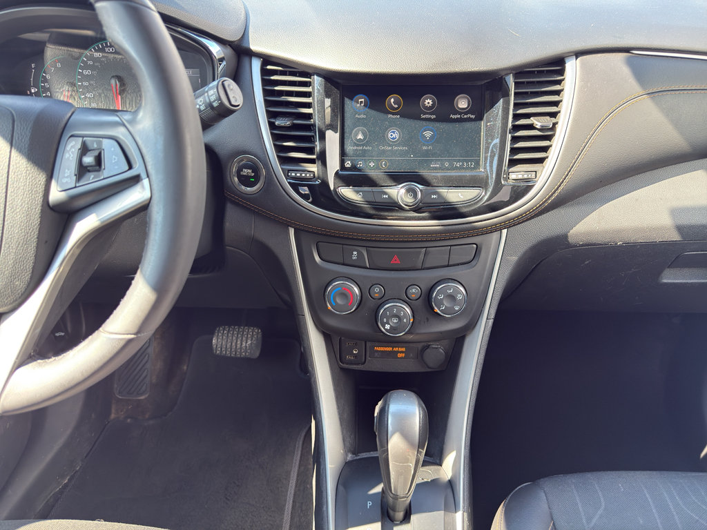 Used 2019 Chevrolet Trax LT w/ LT Convenience Package AWD/4WD image 14