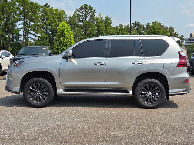 Used 2022 Lexus GX 460 Premium w/ Accessory Package AWD/4WD image 2