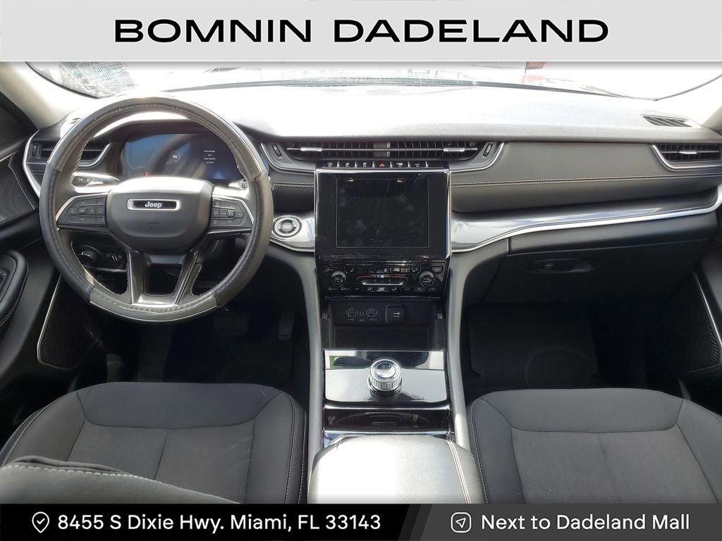 Used 2022 Jeep Grand Cherokee L Laredo w/ Luxury Tech Group I image 14