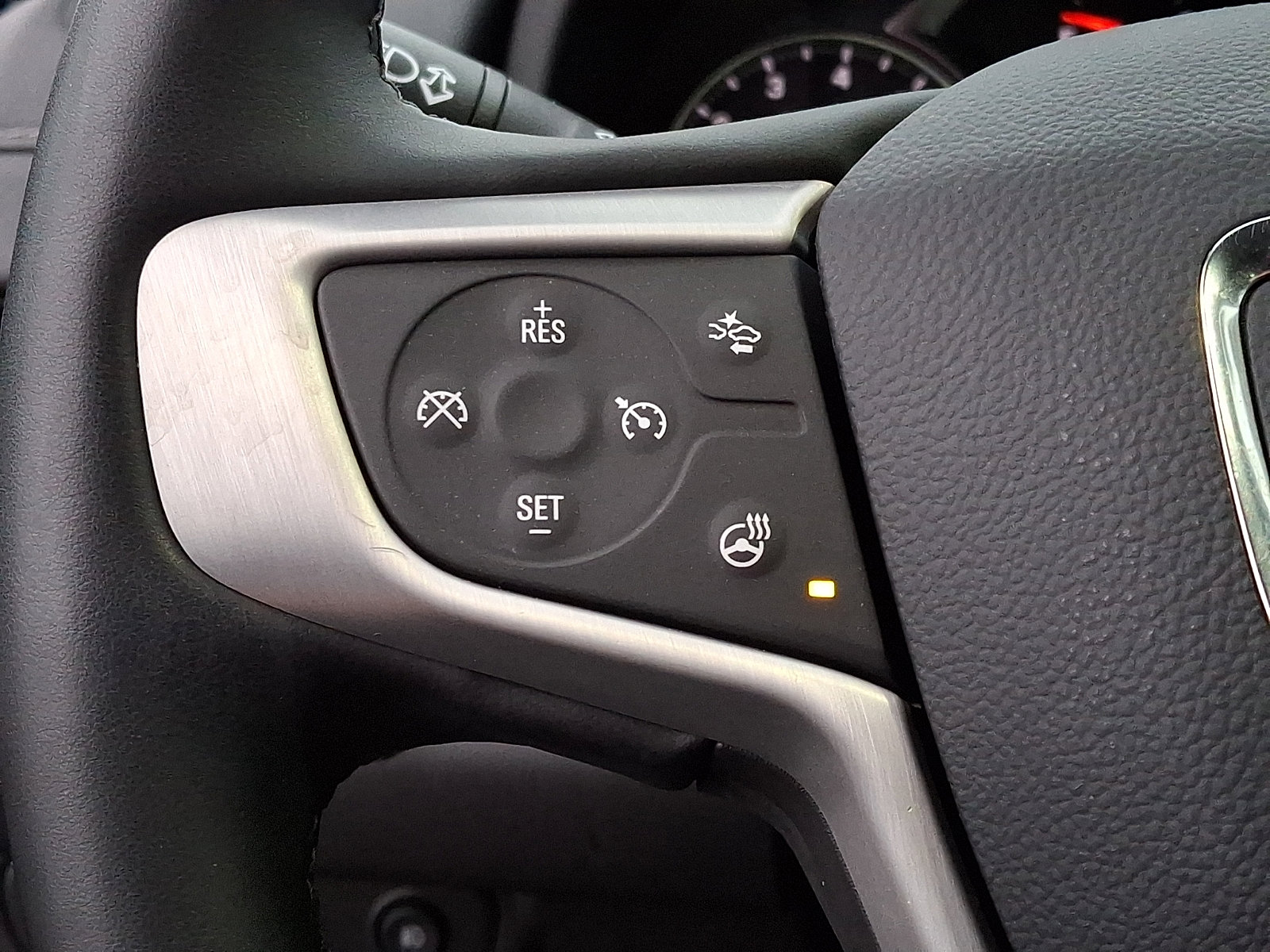 Used 2023 GMC Terrain SLT AWD/4WD image 20