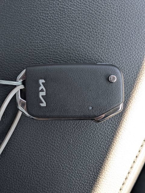 Used 2023 Kia Soul LX FWD image 26