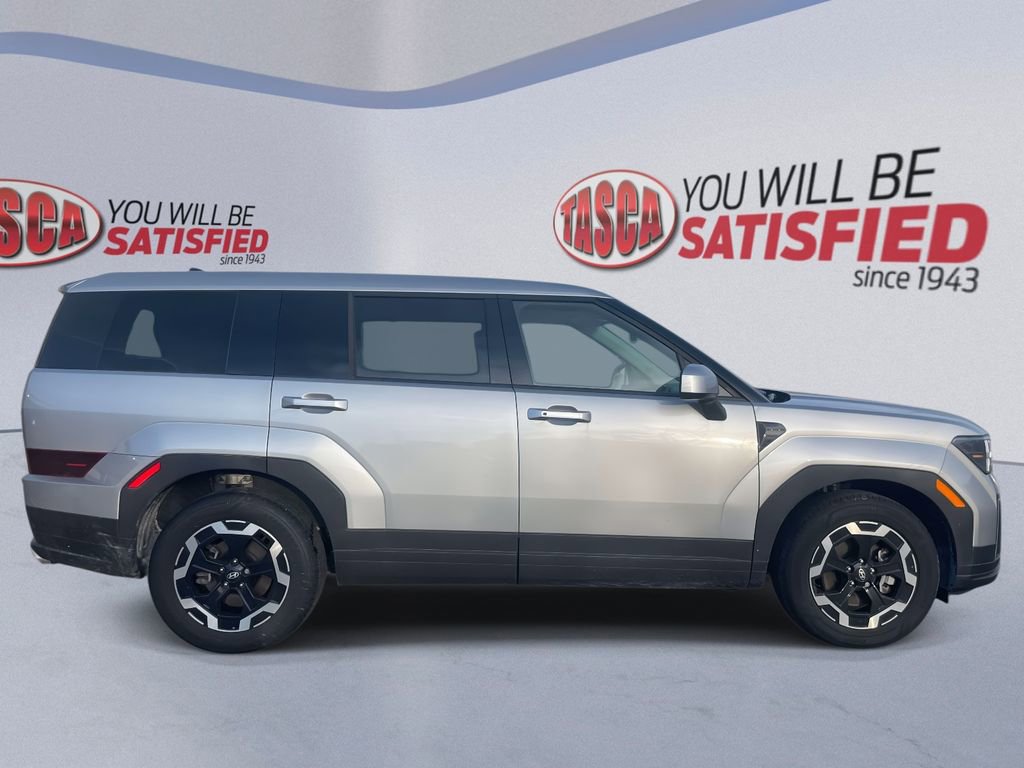 Used 2025 Hyundai Santa Fe SE image 5