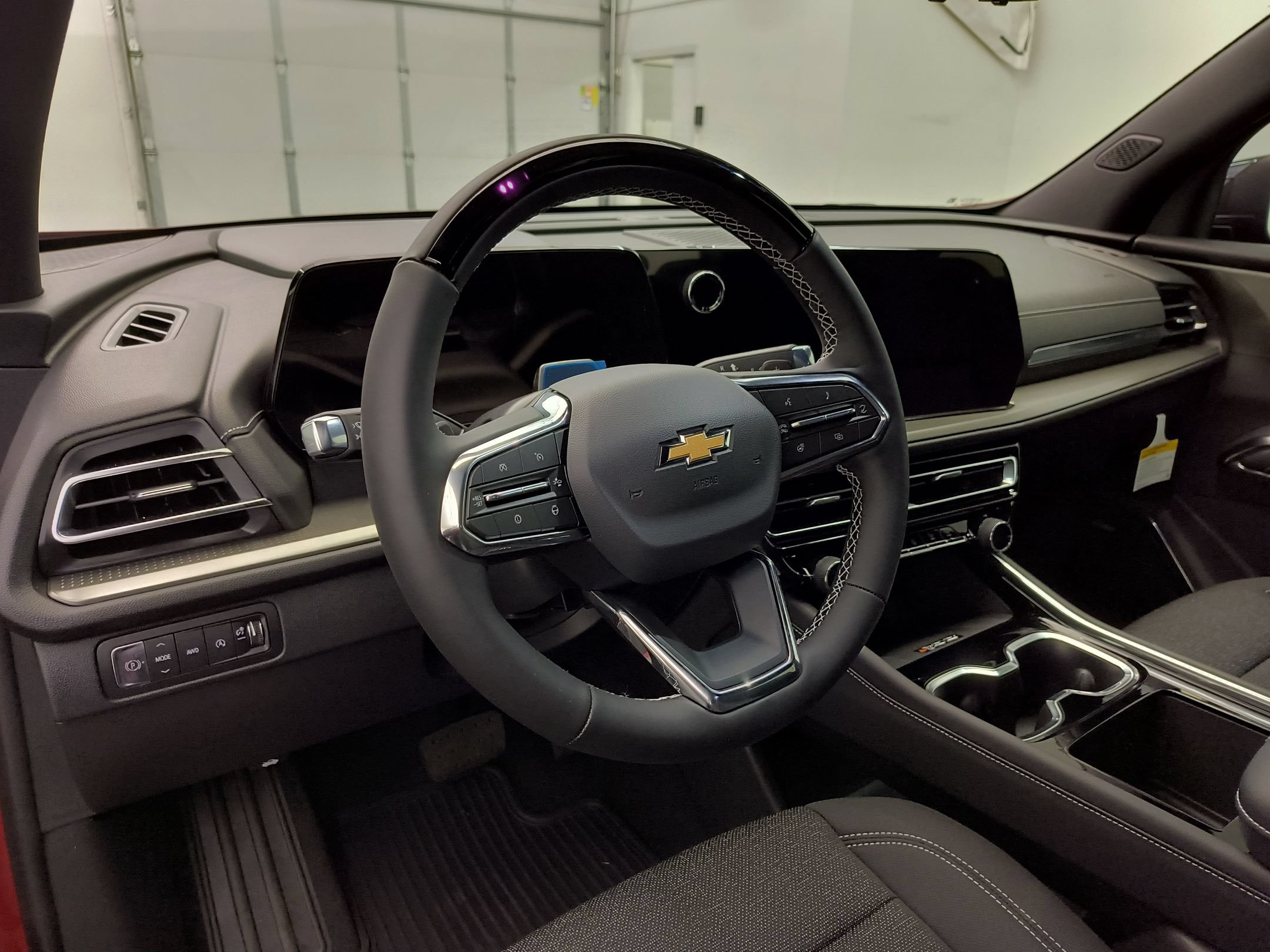 New 2026 Chevrolet Traverse LT w/ Enhanced Driving Package AWD/4WD image 4