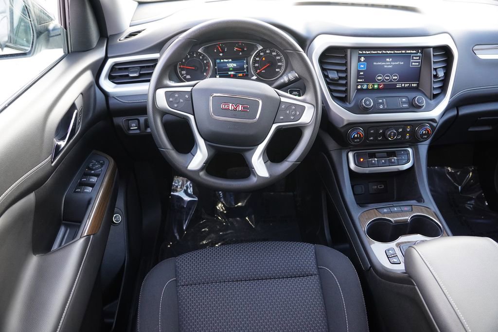 Certified 2023 GMC Acadia SLE w/ Driver Convenience Package image 21