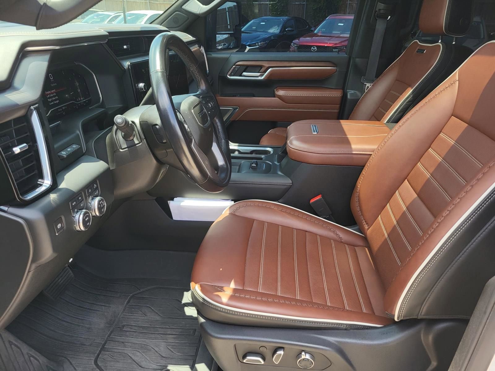 Used 2024 GMC Sierra 3500 Denali Ultimate AWD/4WD image 20
