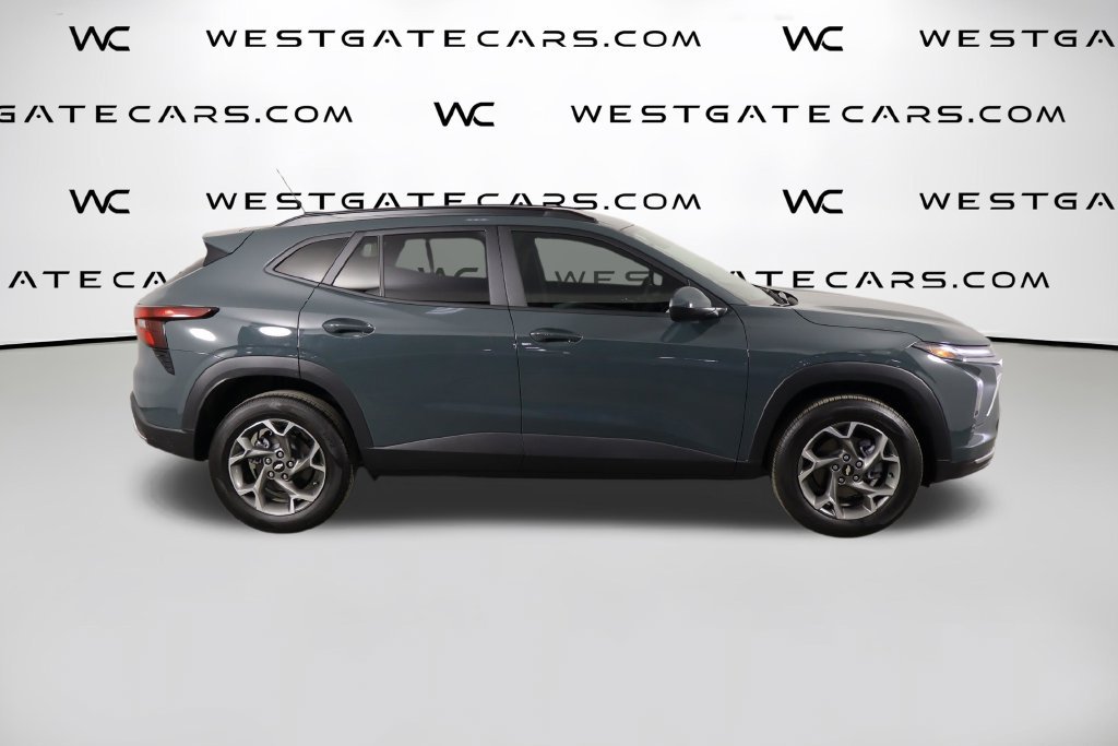 Used 2026 Chevrolet Trax LT w/ Driver Confidence Package FWD image 47