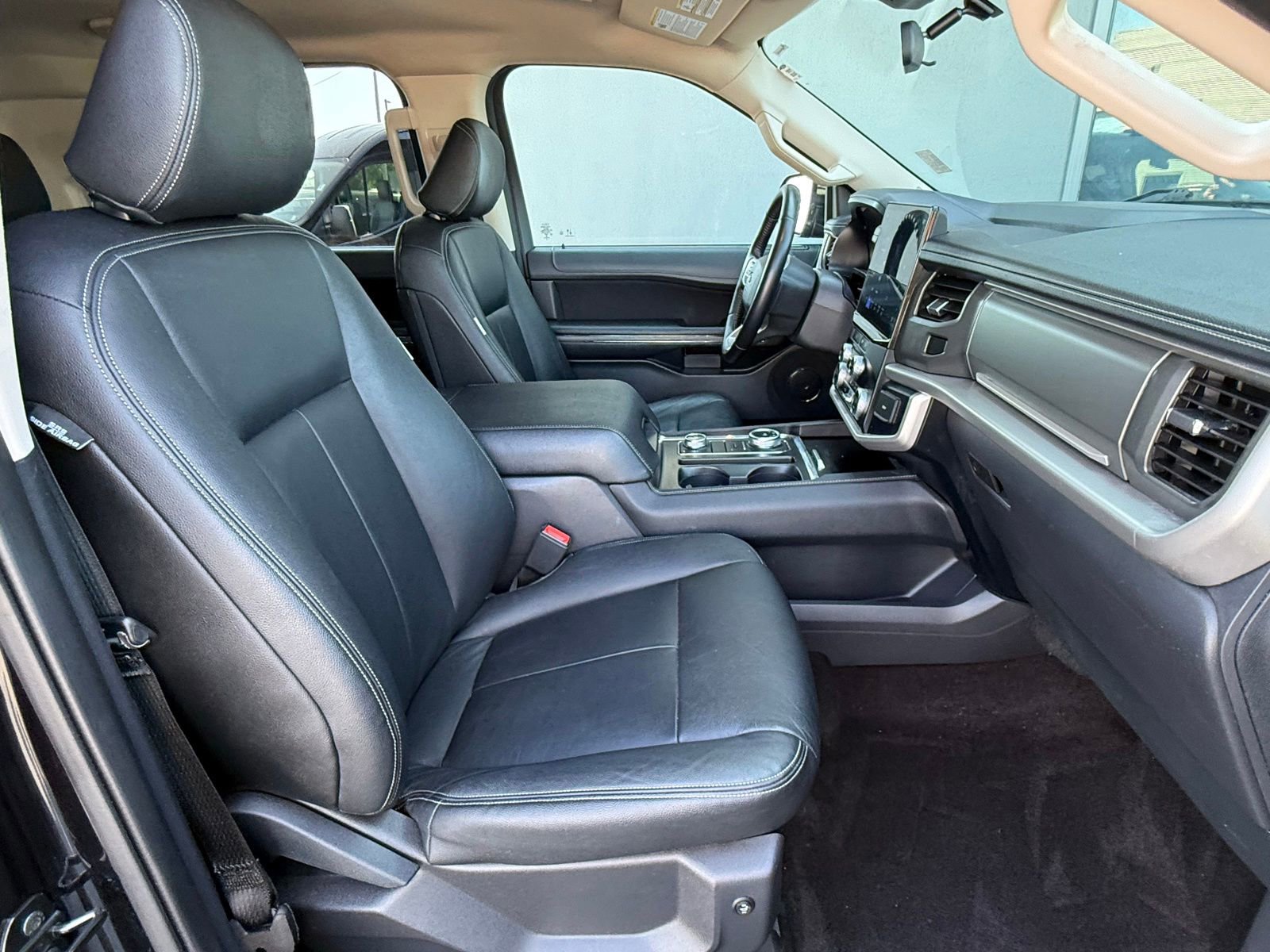 Used 2023 Ford Expedition Max XL AWD/4WD image 18
