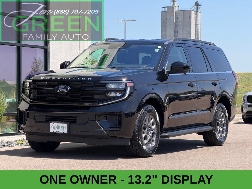 Used 2025 Ford Expedition Active