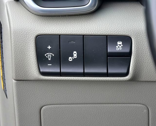 Certified 2019 Kia Sportage EX image 25